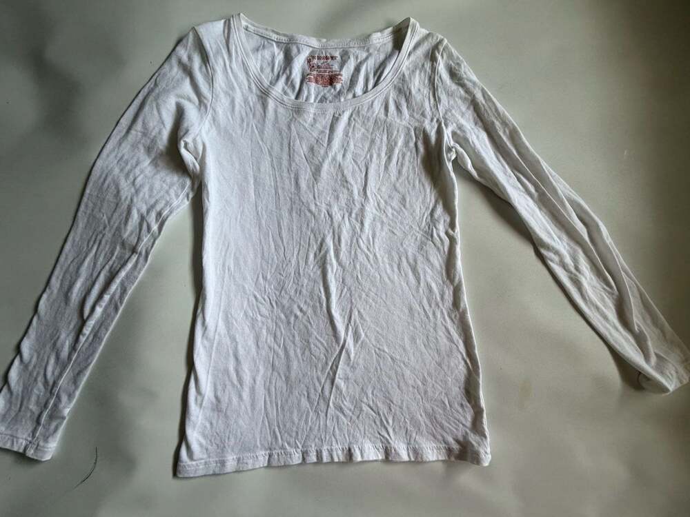 No Boundaries Top L White Scoop Neck Long Sleeve Basic Layering Tee Juniors